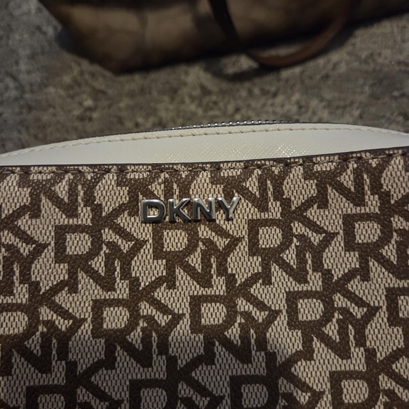 DKNY Brown and White Monogram Bag - Picture 1 of 5